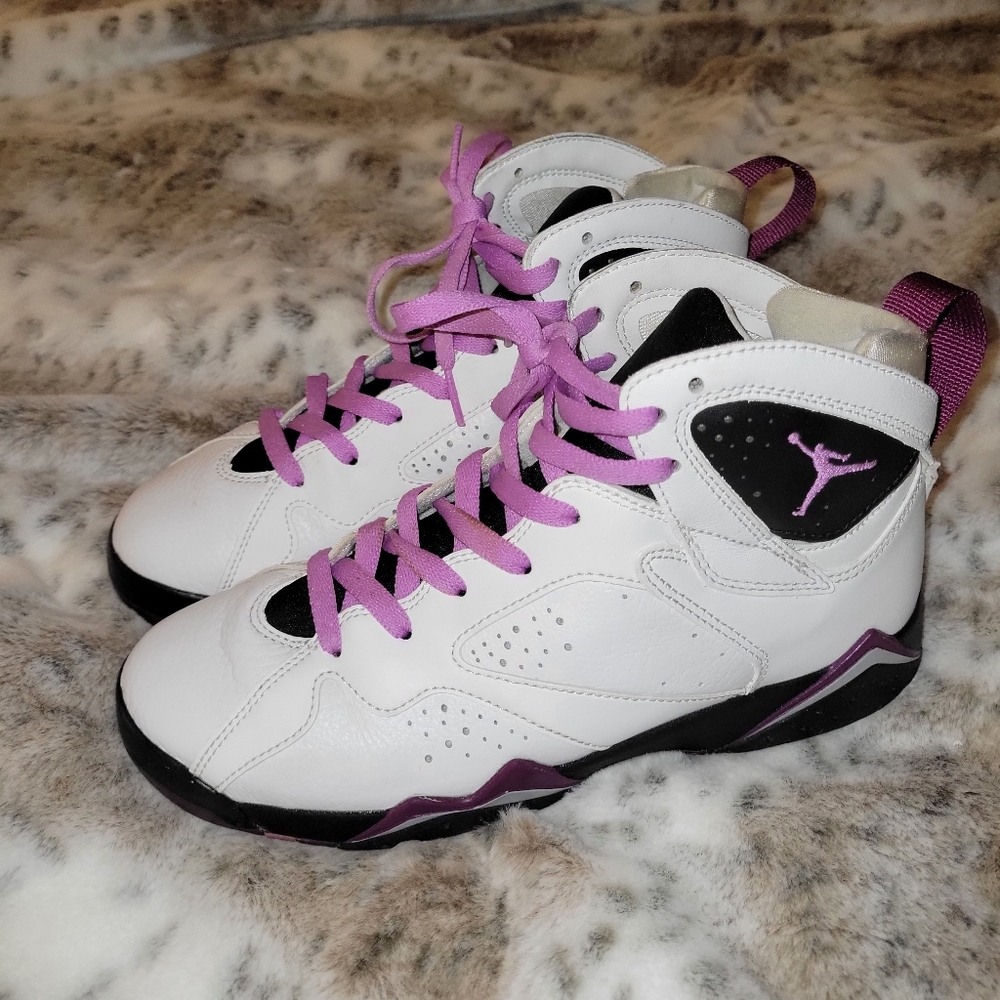 Jordan Retro 7